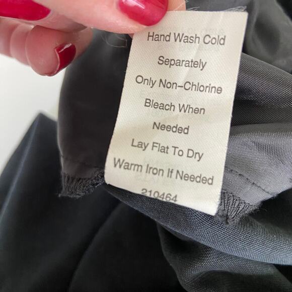 CAbi Bianca Pull On Pant Size S Washed Black Pockets Drawstring 100% Lyocell - Picture 12 of 12